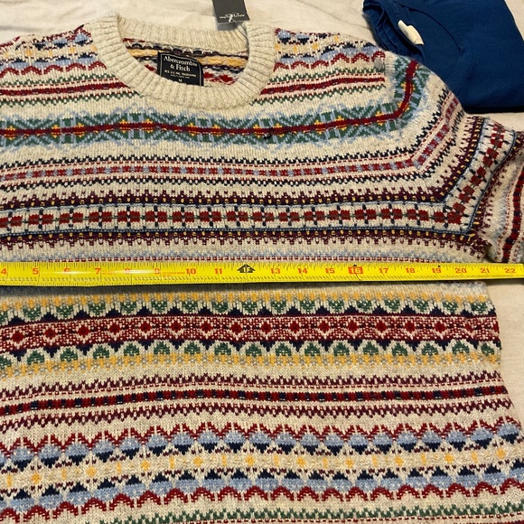 Abercrombie & Fitch Medium Fair Isle Sweater - Picture 5 of 5
